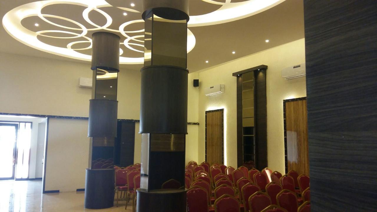 Hotel 24 Seven Nashik Exterior foto