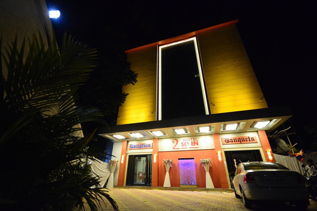 Hotel 24 Seven Nashik Exterior foto